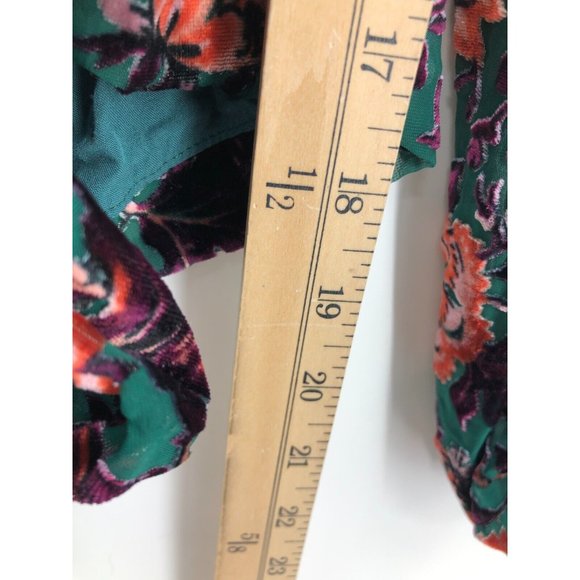 Anthropologie Surplice Tie-Front Blouse in green, size XS, perfect condition - Picture 8 of 10